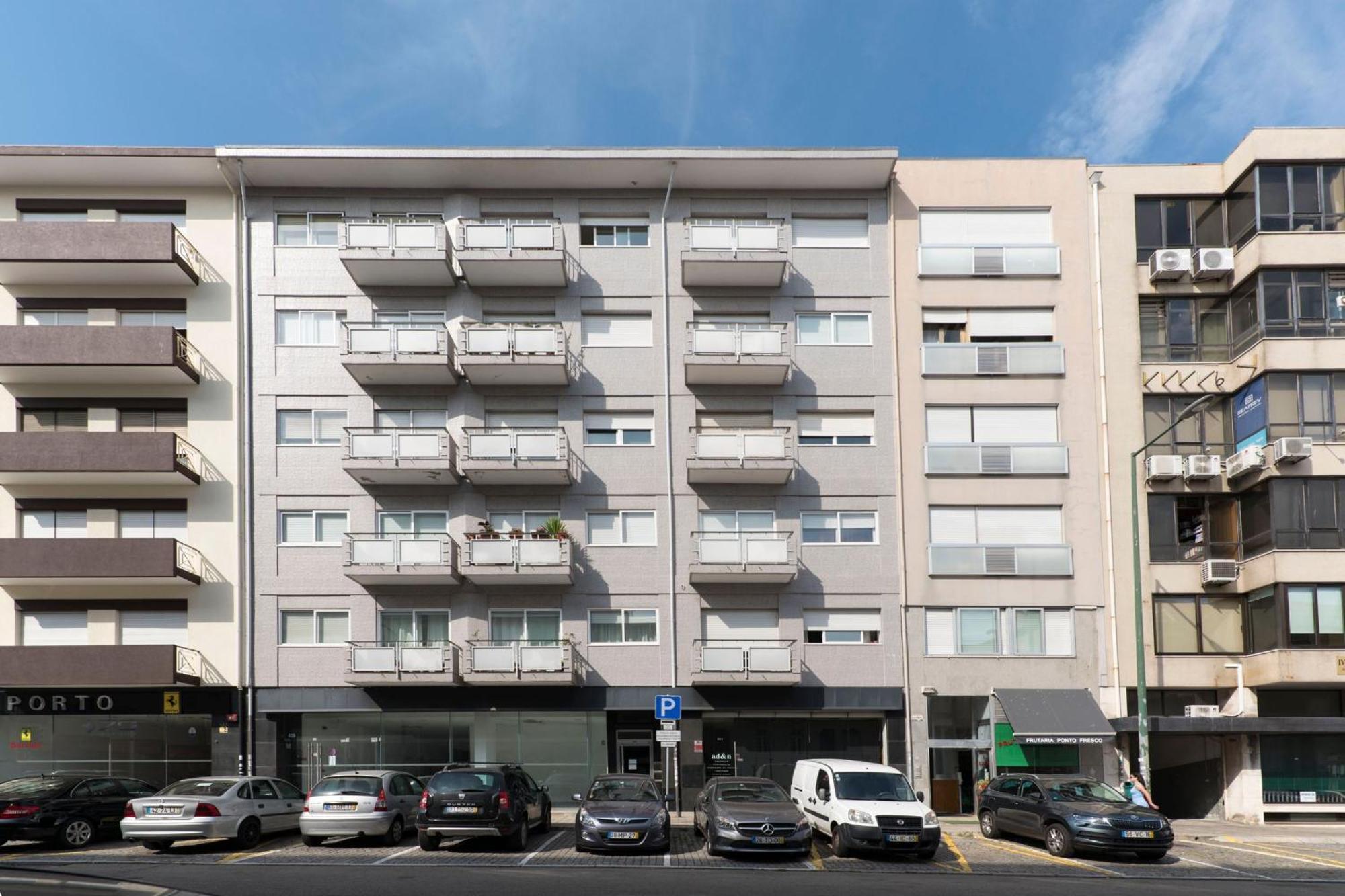 Lovelystay - Boavista Cozy Apartment Porto Exterior photo