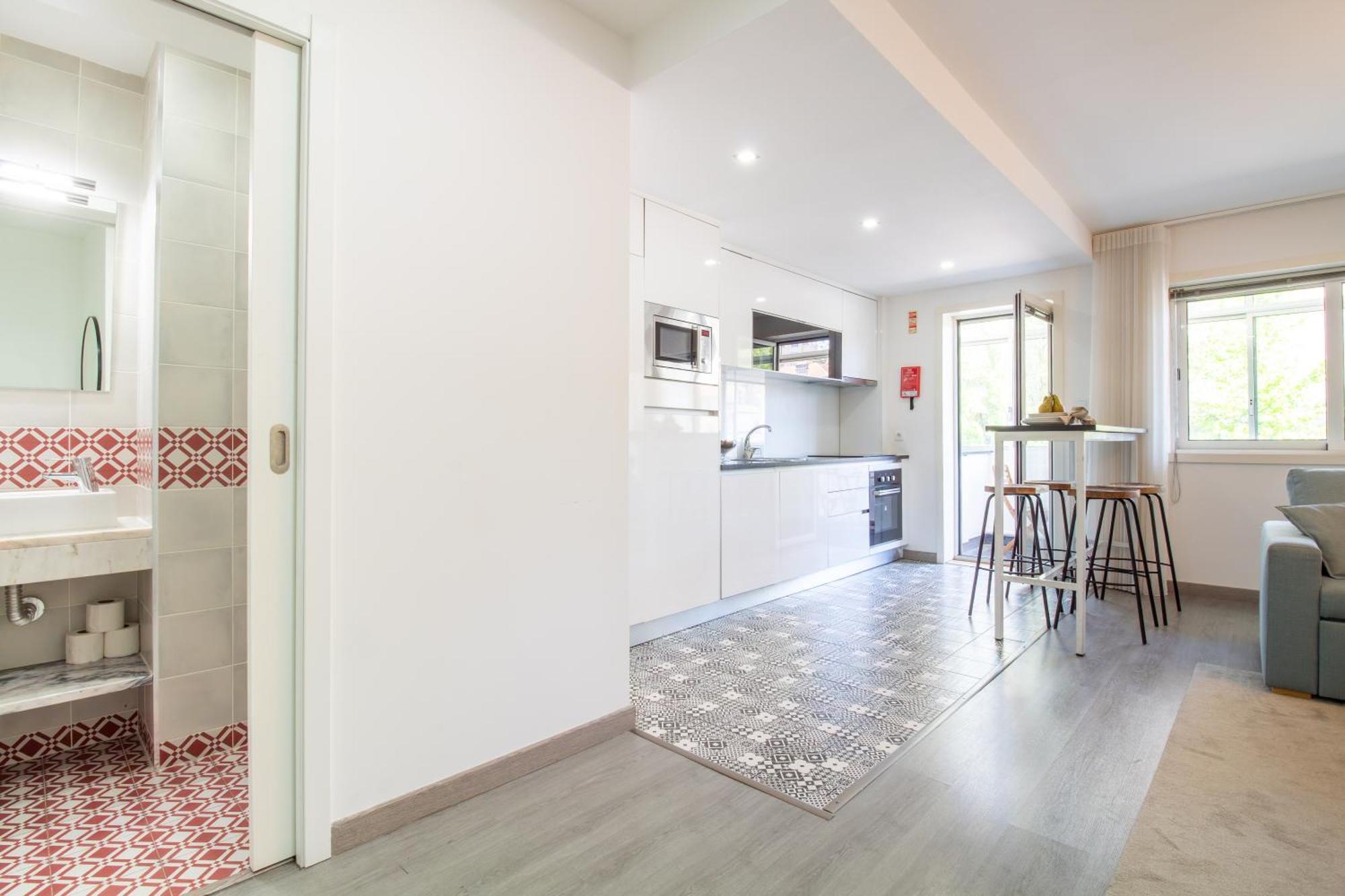 Lovelystay - Boavista Cozy Apartment Porto Exterior photo